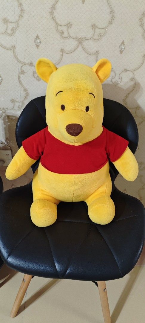 Winnie the Pooh (Category: Infant Playtime) located in Kajang. Submitted by mashita191984 (Listing ID 1381126478, Image 1). Description: Masih cantik like new item prelove besar.