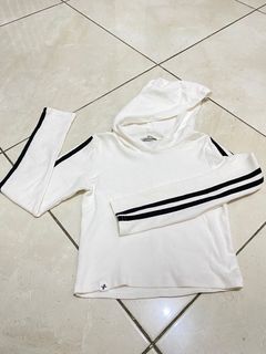 (Kategori: ) berada di . Dikirim oleh meykartika85218 (ID iklan 1381221280, Gambar 1). Deskripsi: .