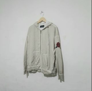 (Kategori: ) berada di . Dikirim oleh funthrif.id (ID iklan 1381105888, Gambar 1). Deskripsi: .