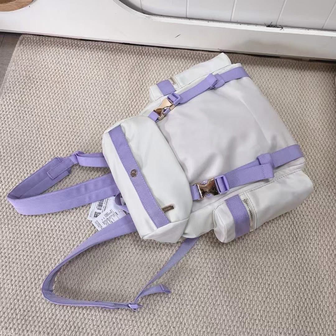 14L Llulemon (Category: Luxury Bags & Wallets) located in Manila. Submitted by barbieluxbags.2024 (Listing ID 1381289842, Image 3). Description: .