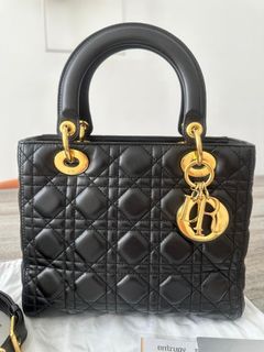 (Category: ) located in . Submitted by belleluxurybrand (Listing ID 1381288292, Image 1). Description: .