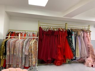 (分類:)位於 。 由 ToBeLove_Bridal 提交(商品編號 1381453474,圖片 1)。簡介: 。
