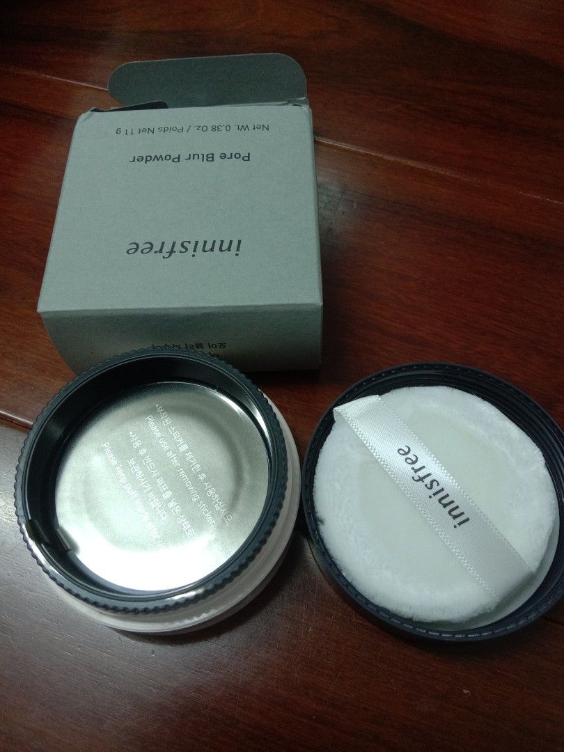 由 snowspirit8905 (刊登 ID 1381374226，圖片 1) 提交，位於 台中市 (Taichung) 的 innisfree 完美無瑕親膚蜜粉(11g) (類別：化妝品)，說明：保存期限：2026 用過2次。