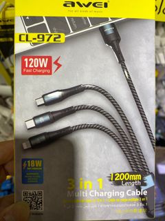 Cable de tres clavijas