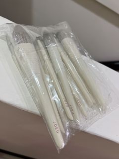 由 doll.c (刊登 ID 1381291149，圖片 1) 提交，位於 的 (類別：)，說明：。