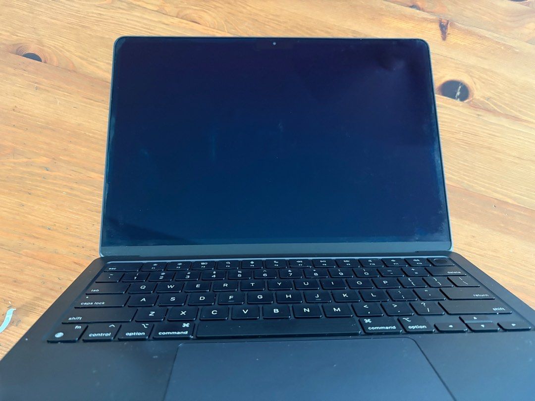 Apple MacBook Air M3 - Midnight 2024 8GB RAM 256g SSD63221274002305112