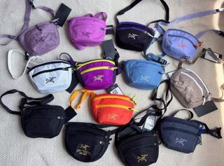 ●NERDY● Soft padded 2-way hobo bag (3色) 韓國代購NERDY Suede Two Way Hobo Bag 多背法側背麂皮毛毛絨邊