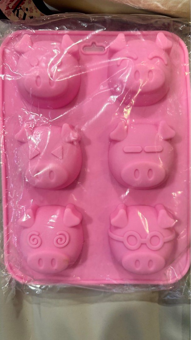Assorted Silicone Molds - Various Designs65074067954178117