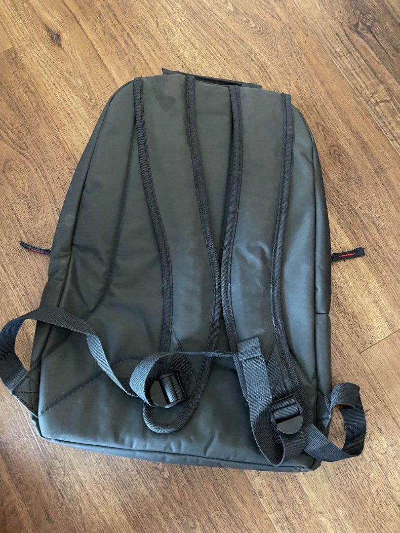 Backpack64885117785473111