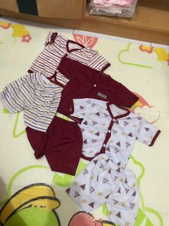 (Kategori: ) berada di . Dikirim oleh cindylaurenzia (ID iklan 1381397104, Gambar 1). Deskripsi: .