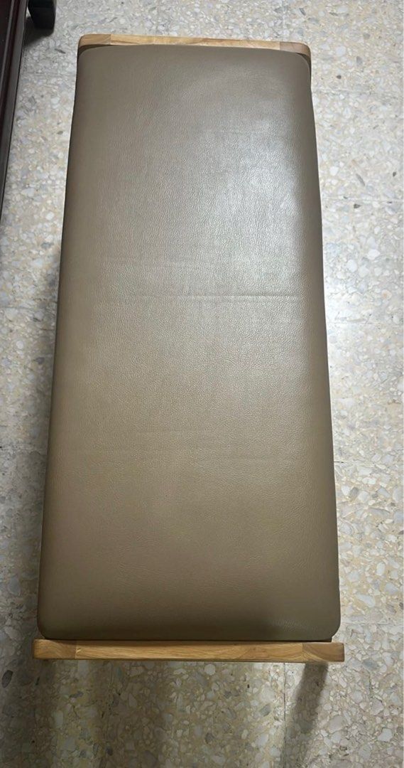 Bench (Category: Other Home Furniture) located in Singapore. Submitted by anxiousmama (Listing ID 1381407196, Image 3). Description: About 94 cm x 37cm x 44cm Arrange own movers to collect from Tampines Blk 222.
