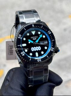 (Category: ) located in . Submitted by hour_boutique (Listing ID 1381365193, Image 1). Description: .