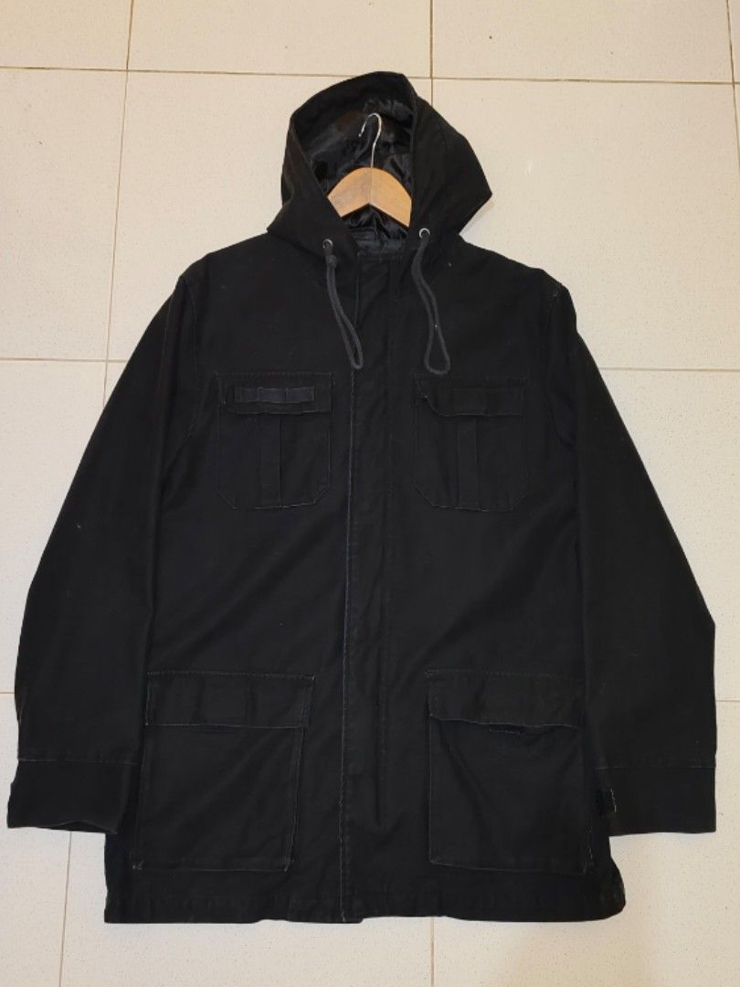 BSX Utility Denim Hoodie (Category: Coats, Jackets and Outerwear) located in Manila. Submitted by pogipabili (Listing ID 1381291884, Image 3). Description: thrifted 22x30.
