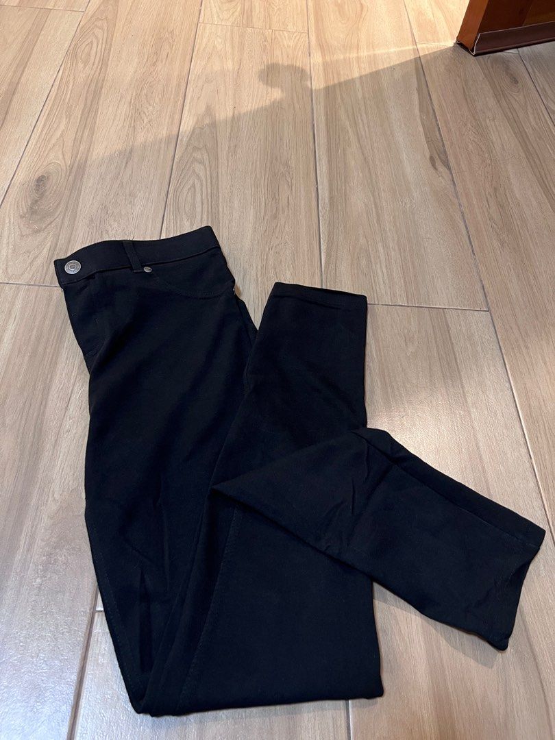 Calvin Klein (Category: Undergarments & Loungewear) located in Tarlac. Submitted by Filritz_8 (Listing ID 1381412947, Image 2). Description: Stretch Orig Calvin Klein jeans cotton .