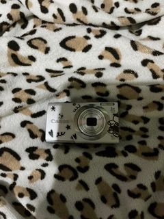 (Category: ) located in . Submitted by pchy_ (Listing ID 1381422001, Image 1). Description: .
