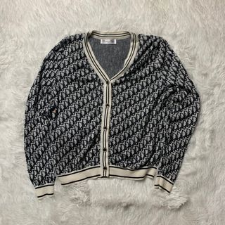 (Category: ) located in . Submitted by goodcatchthrift (Listing ID 1381333409, Image 1). Description: .