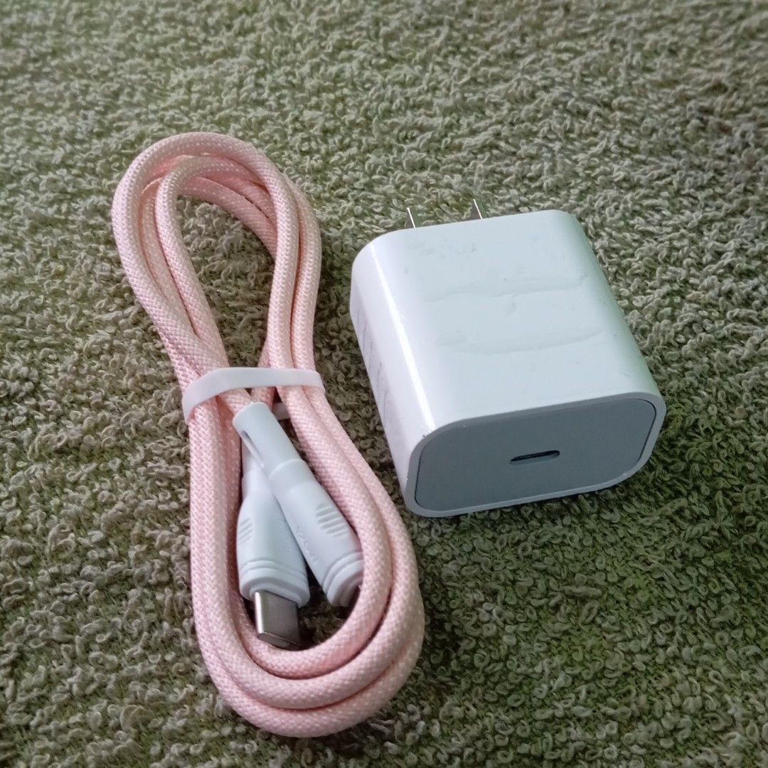 CELLPHONE CHARGERS (Category: Chargers & Cables) located in Paranaque City. Submitted by powerzone0517 (Listing ID 1381285441, Image 1). Description: .