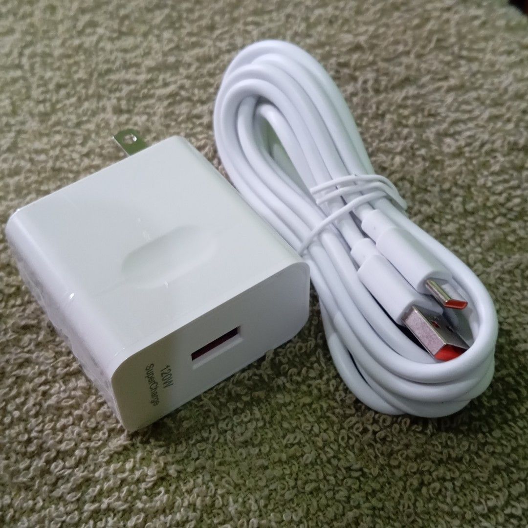 CELLPHONE CHARGERS (Category: Chargers & Cables) located in Paranaque City. Submitted by powerzone0517 (Listing ID 1381285441, Image 2). Description: .