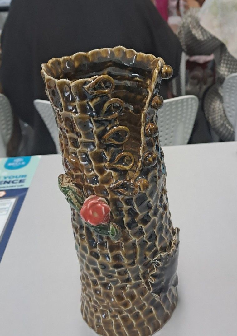 Ceramic vase65074663699202115