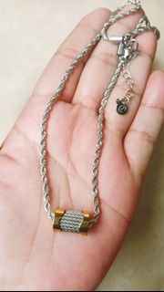 (Category: ) located in . Submitted by osaze_27japanbags (Listing ID 1381324910, Image 1). Description: .