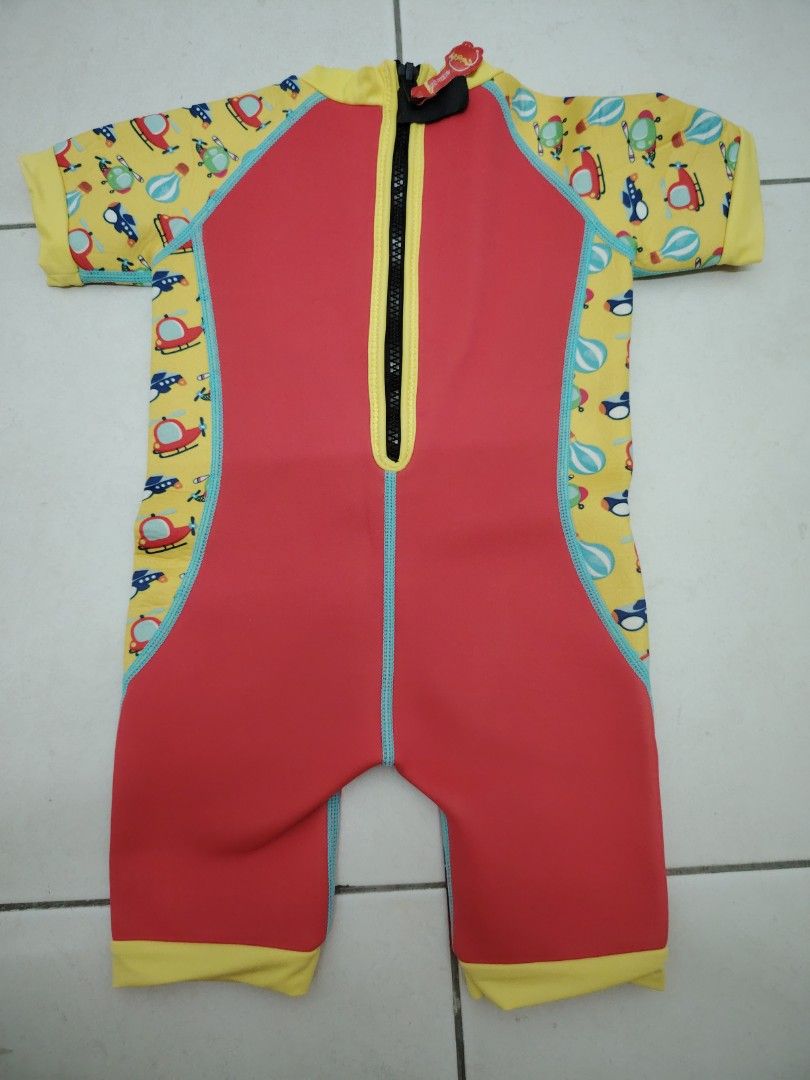 Cheekaboo Thermal Swimsuit Wear (Category: Babies & Kids Fashion) located in Petaling Jaya. Submitted by shirley_shek (Listing ID 1381439242, Image 3). Description: Original Cheekaboo. Very good material and quality. Only wore for a few times. Only hand washed. No defect. Able to keep child warm during swimming session. Size : 18 - 30 months Retail price about Rm150.