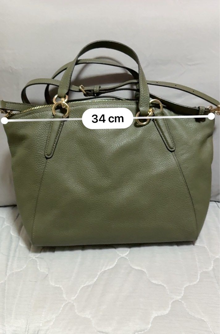 Coach Kelsey Leather Large Army Green (Category: Luxury Bags & Wallets) located in Taguig. Submitted by tinahinto (Listing ID 1381425937, Image 2). Description: Got it from Gotemba Japan.