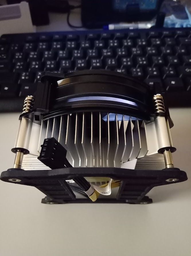 由 zhoudahe (刊登 ID 1380284782，圖片 2) 提交，位於 台南市 (Tainan) 的 Cooler Master 散熱器 A (類別：電腦周邊產品)，說明：Cooler Master X Dream P115 CPU 散熱器 DC12V，4100RPM，小4P插頭 適用LGA1156, LGA1155, LGA1151, LGA1150腳位CPU 二手商品，不保不退。