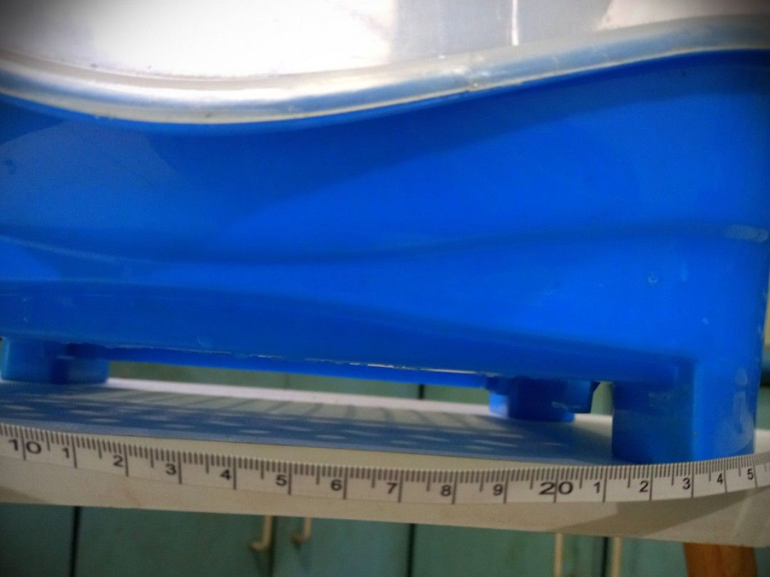Dish Rack (Category: Other Kitchenware & Tableware) located in Taytay. Submitted by decluttering_is_fun_by_dr_a (Listing ID 1381373564, Image 3). Description: blue, cute Dish Rack Organizer and Drainer for small kitchen can store 14 plates.