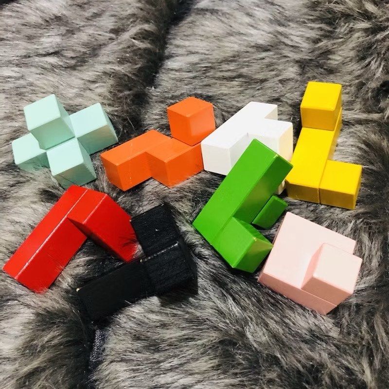 Gakken Pentacube (Category: Designer & Blind Box Toys) located in Rizal. Submitted by cassappl (Listing ID 1381414109, Image 3). Description: .