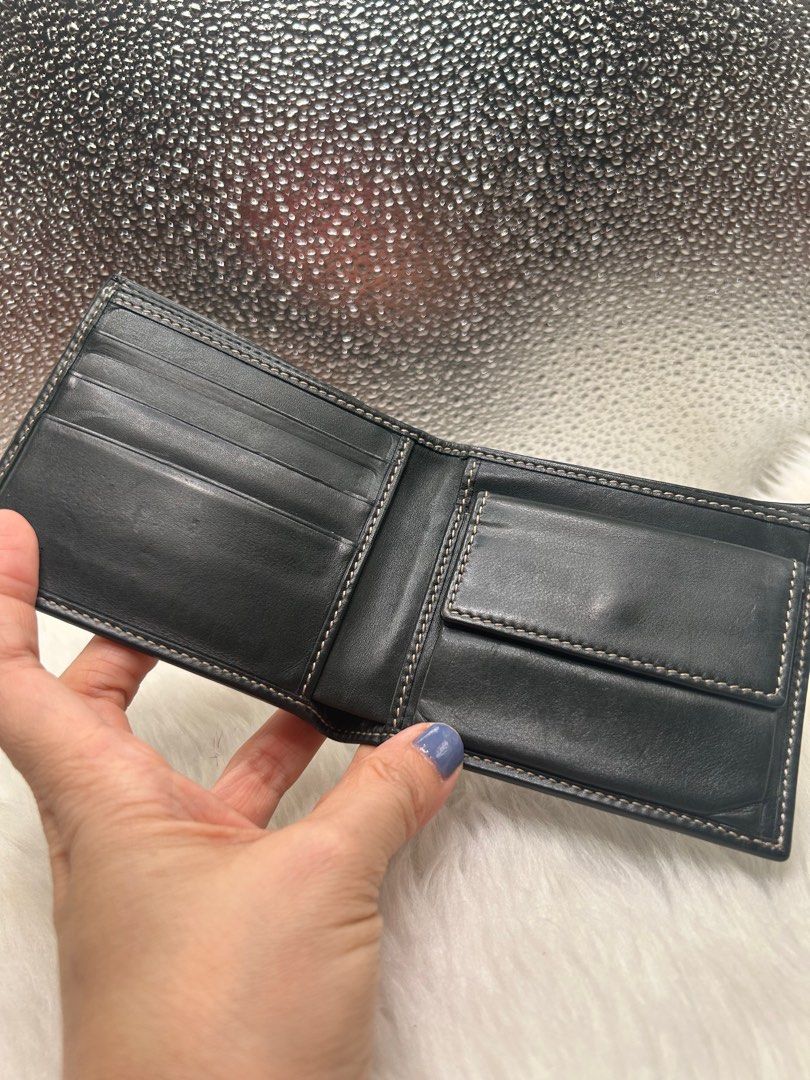 Guccissima Men’s Wallet (Category: Luxury Bags & Wallets) located in Pasig City. Submitted by angelsluxe.mnl (Listing ID 1381292940, Image 2). Description: ☑️ Comes with Authenticity Guarantee Card. ☑️We offer full refund of item if proven not authentic by professional authenticators (not by anybody’s opinion). ☑️Manage expectations when buying preloved items as there may be normal signs of use. All major flaws are declared. ☑️On hand and ready t