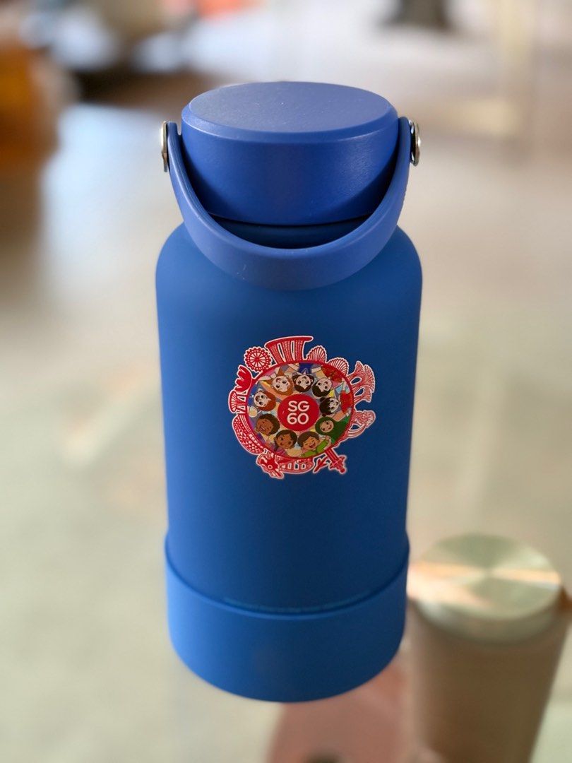 Hydro Flask Water Bottle - Blue
