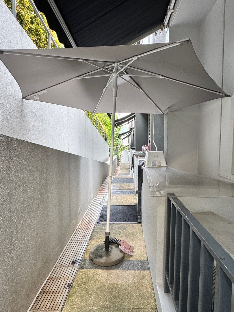 IKEA HÖGÖN Patio Umbrella Parasol Base Grey 270cm, Hobbies