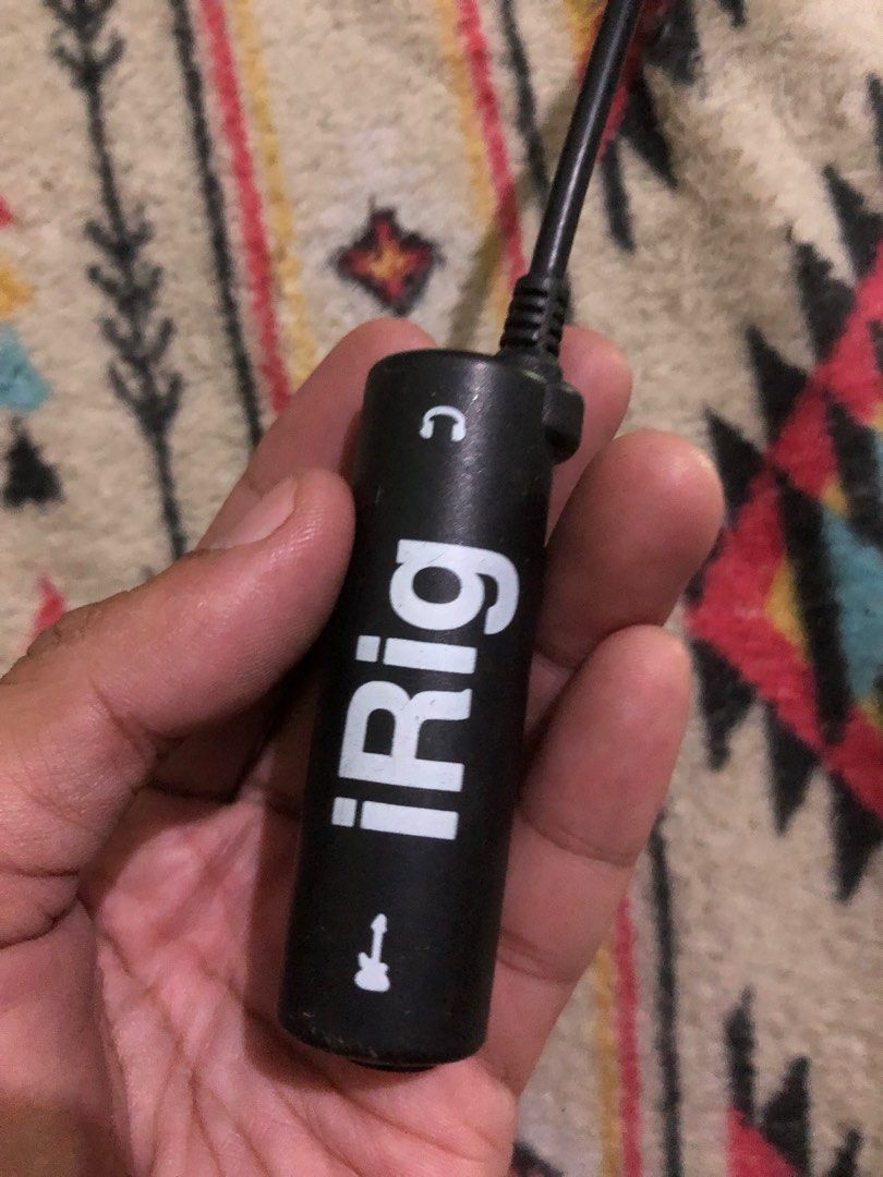 iRig (Category: Musical Instruments) located in Quezon City. Submitted by markgolveo (Listing ID 1381443390, Image 3). Description: iRig.