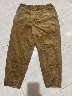 i.t izzue Corduroy Cropped Pants卡其啡色燈芯絨九分長褲64243047664130110