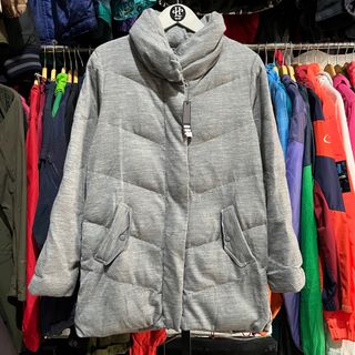 (Kategori: ) berada di . Dikirim oleh haloha.thrift (ID iklan 1381360929, Gambar 1). Deskripsi: .
