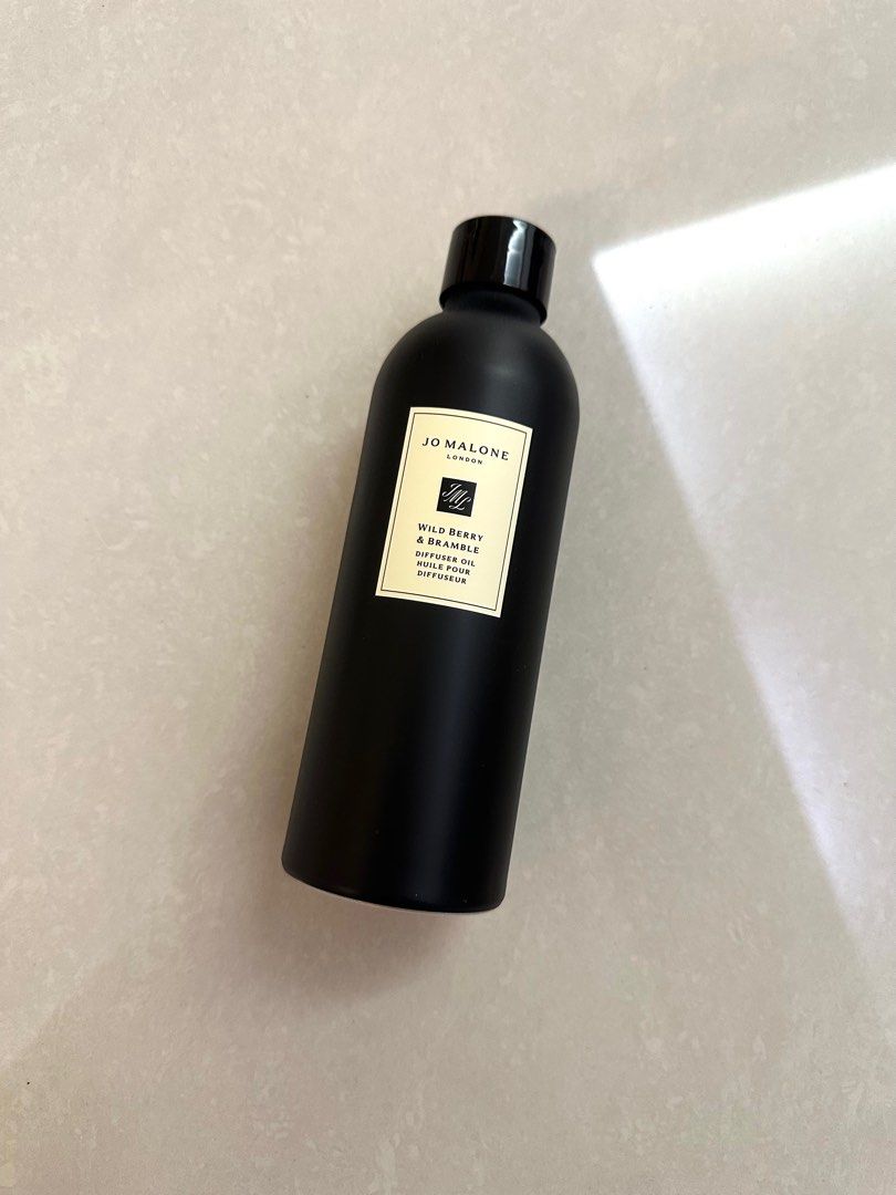 由 clell (刊登 ID 1381300896，圖片 1) 提交，位於 台北市 (Taipei) 的 Jo Malone 野莓與歐洲黑莓擴香 補充液 350ml (類別：香水、體香劑)，說明：保存期限：2025.04.01 介意效期者勿入。