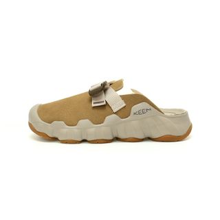 (Category: ) located in . Submitted by sneakers-shop (Listing ID 1381435211, Image 1). Description: .