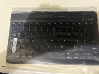 Bluetooth keyboard (with mouse)64094431064449110