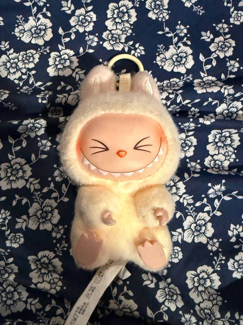 Labubu Sisi with original box and card (Category: Designer & Blind Box Toys) located in Manila. Submitted by bestudios (Listing ID 1381396412, Image 1). Description: .