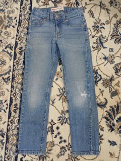 (Category: ) located in . Submitted by Jamilah_Ghafar (Listing ID 1381373629, Image 1). Description: .