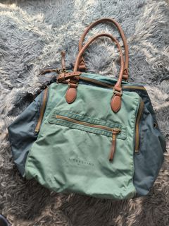 (Kategori: ) berada di . Dikirim oleh millz_preloved (ID iklan 1381315973, Gambar 1). Deskripsi: .