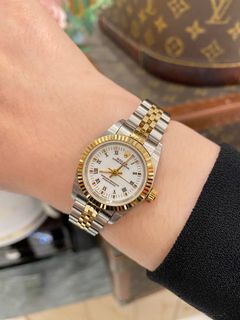 (Category: ) located in . Submitted by redrabbitluxury_singpore (Listing ID 1381306651, Image 1). Description: .