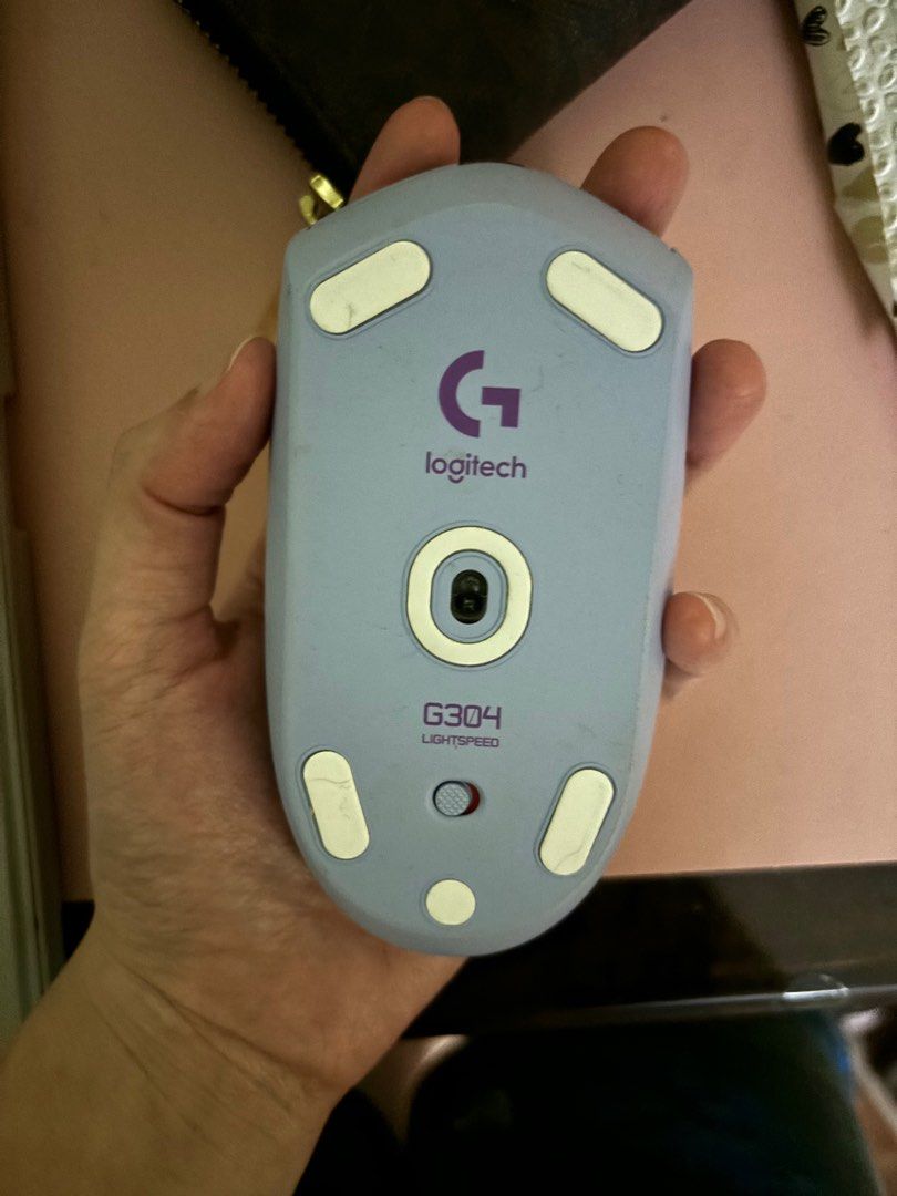 Logitech g304 (Category: Mouse & Mousepads) located in Manila. Submitted by beababe123 (Listing ID 1381456746, Image 2). Description: Nakastore lang kasi .