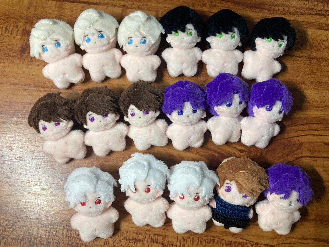 Love and deepspace 5 cm plush fanart (Category: Plushies & Soft Toys) located in Manila. Submitted by jheycollections (Listing ID 1381437251, Image 2). Description: 100% Handmade: Each plush is lovingly handcrafted, ensuring a unique and high-quality product. Soft Minky Fabric: Made with premium minky fabric for an incredibly soft and cuddly feel. Hand Sewn & Hand Embroidered: Intricate details are carefully hand sewn and embroidered, adding to t