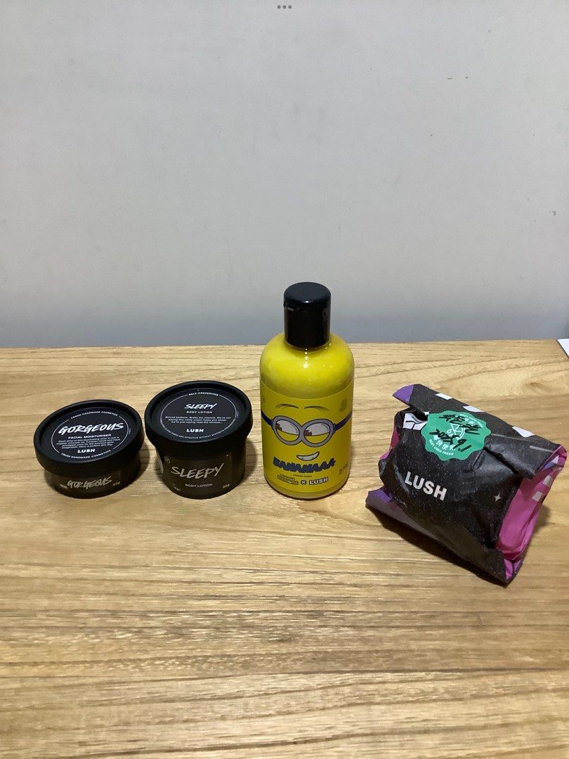 由 zacjessica (刊登 ID 1381346355，圖片 2) 提交，位於 新北市 (New Taipei) 的 Lush (類別：個人清潔保養)，說明：沐浴乳、潤膚乳、面霜、泡澡、四合一、特價1900元、售出不退、參考看看、謝謝。