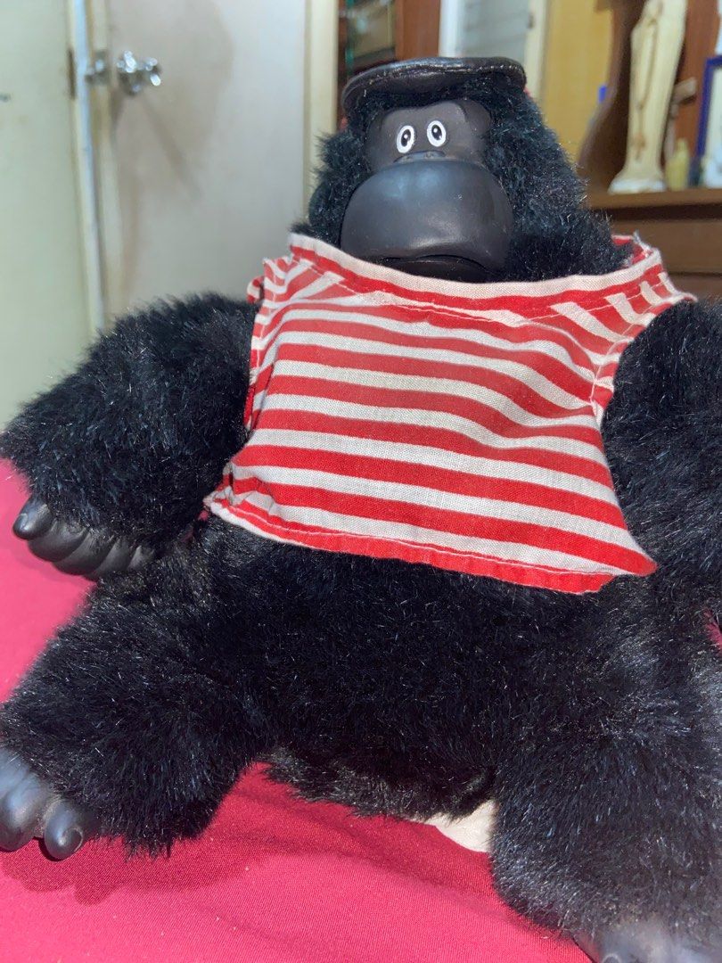 Magogo Macarena Gorilla 1990s (Category: Vintage Collectibles) located in Bacolod City. Submitted by sammrenee25 (Listing ID 1381460146, Image 1). Description: From my childhood from the 90s, one of my favorite toys. Issues: NOT WORKING ANYMORE BUT CAN BE REPAIRED. Battery pack not yet rusted must be the wiring. Also zipper can’t be closed but can be mended by a tailor..