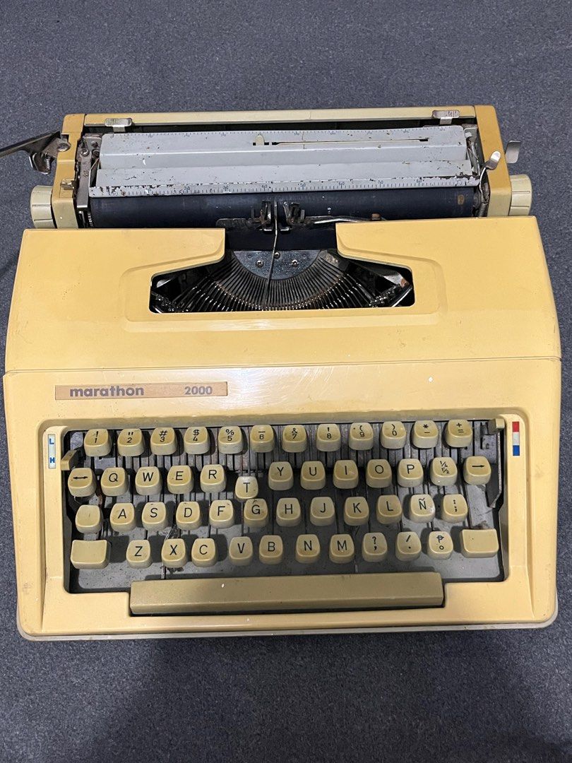 Marathon & Silver-Reed Typewriter (Category: Printers, Scanners & Copiers) located in Manila. Submitted by yourlyz (Listing ID 1381445927, Image 1). Description: typewriters that are still in a good shape ✨ can still function and can also be used as a decor 🎀 pm for more photos & vids 📽️.
