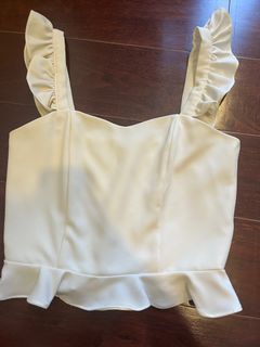 (Category: ) located in . Submitted by preloved_em (Listing ID 1381363885, Image 1). Description: .