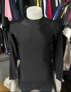 (Category: ) located in . Submitted by highyahigh_thriftshop (Listing ID 1381317563, Image 1). Description: .