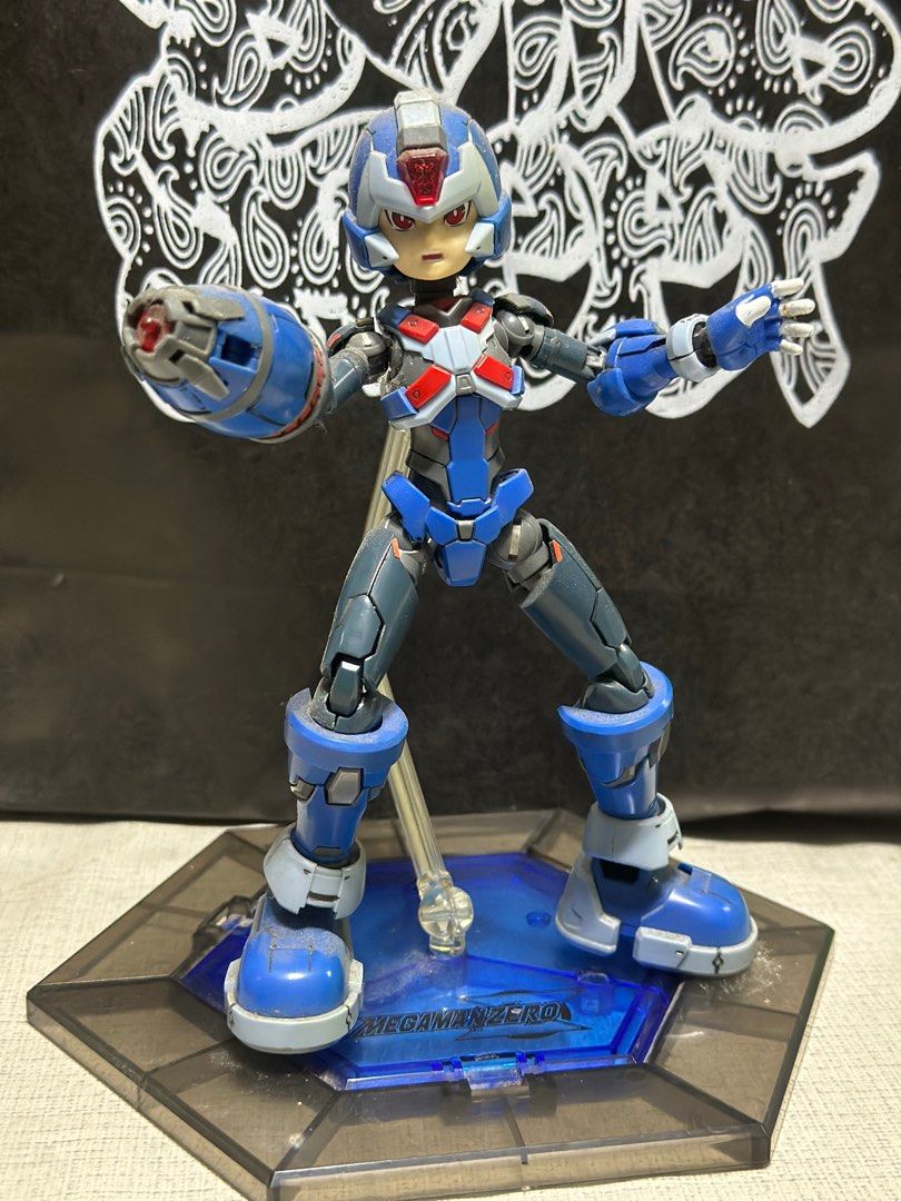Megaman Eastern Model brand (Category: Vintage Collectibles) located in Manila. Submitted by darkcollectibles (Listing ID 1381348400, Image 1). Description: Eastern Model Megaman. Buster led untested, just consider as non working. With box, manual and runners..